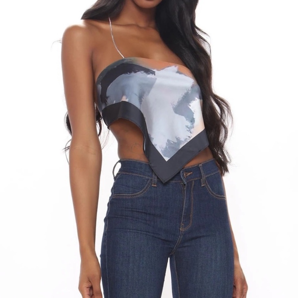 Fashion Nova Jazlyn Satin Handkerchief Women’s Top✨